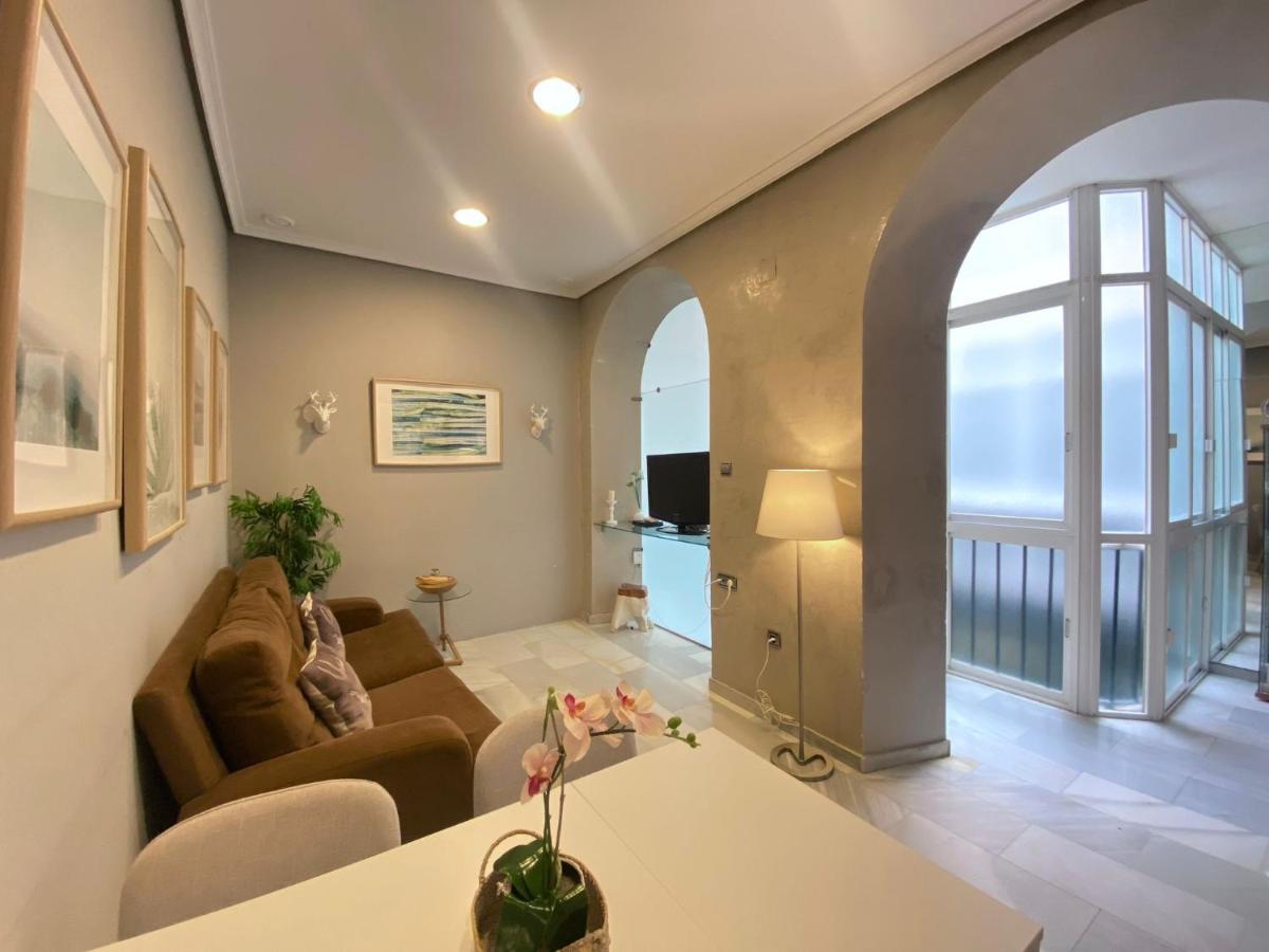 Apartamento Colon 1451 - Pleno Centro Y Wifi Gratis Cádiz Exteriér fotografie