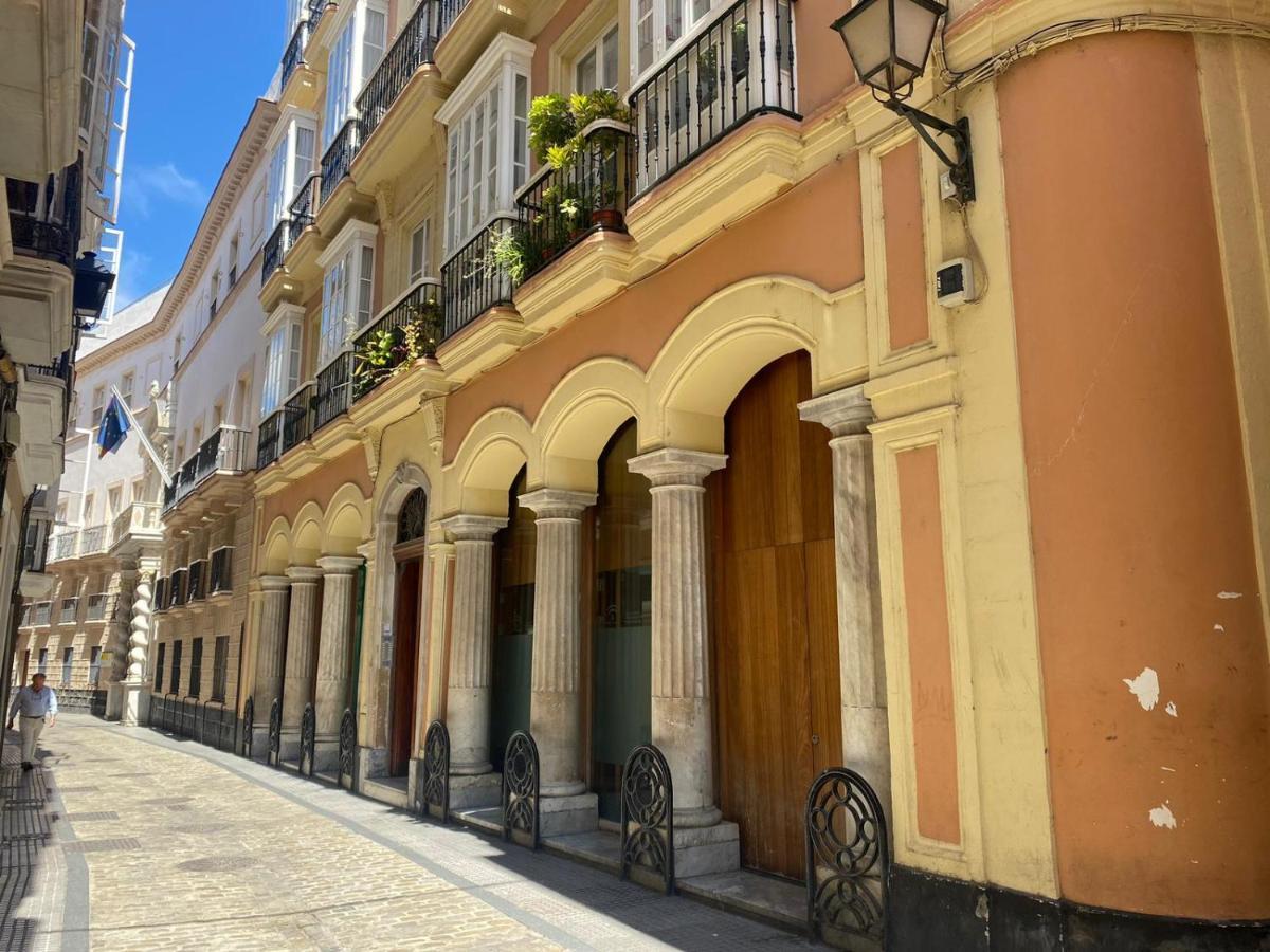 Apartamento Colon 1451 - Pleno Centro Y Wifi Gratis Cádiz Exteriér fotografie