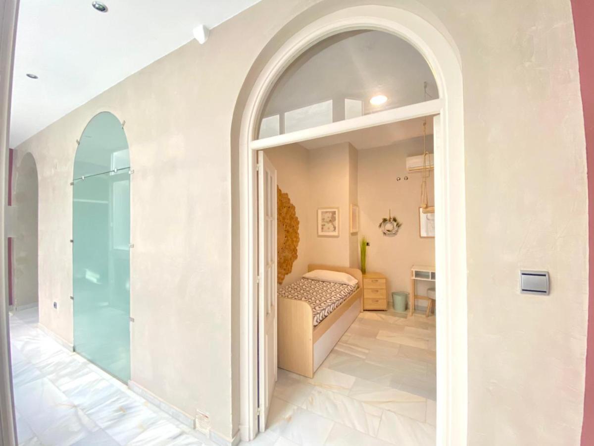 Apartamento Colon 1451 - Pleno Centro Y Wifi Gratis Cádiz Exteriér fotografie