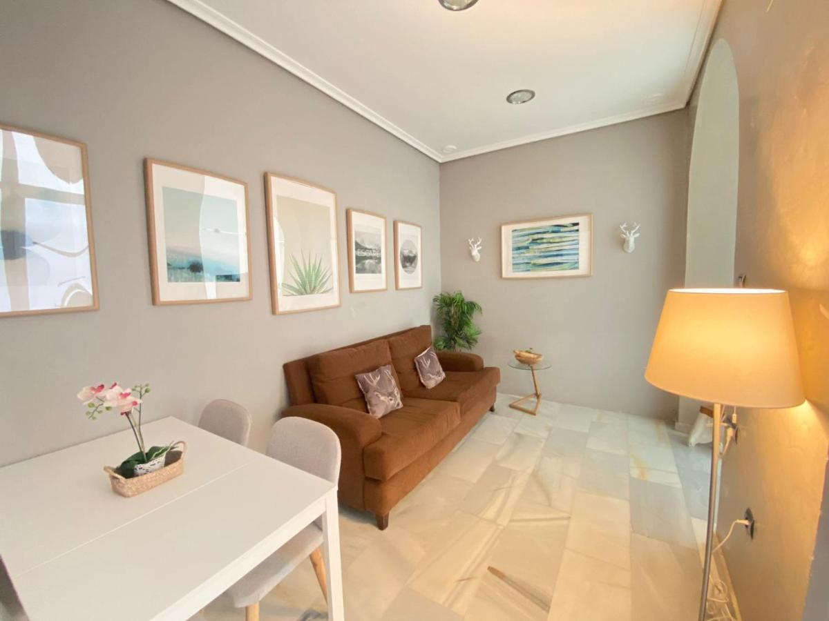 Apartamento Colon 1451 - Pleno Centro Y Wifi Gratis Cádiz Exteriér fotografie